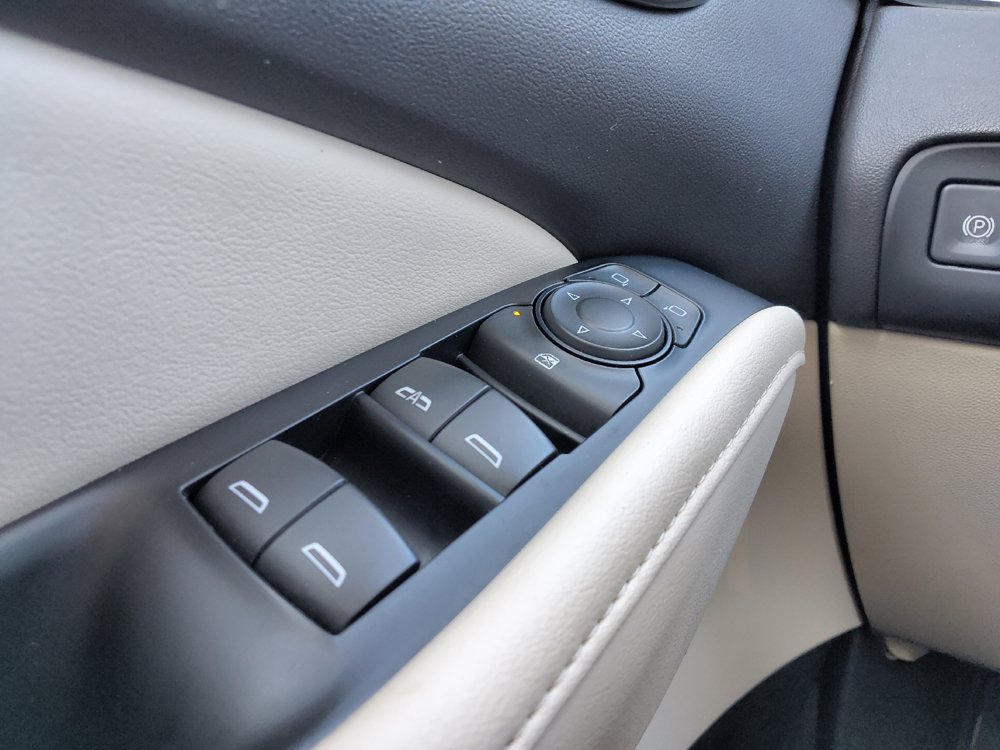 Used 2023 Buick Enclave Essence w/ Experience Buick Package FWD image 27