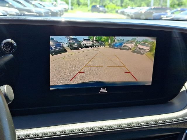 Certified 2024 Buick Encore GX Sport Touring AWD/4WD image 17