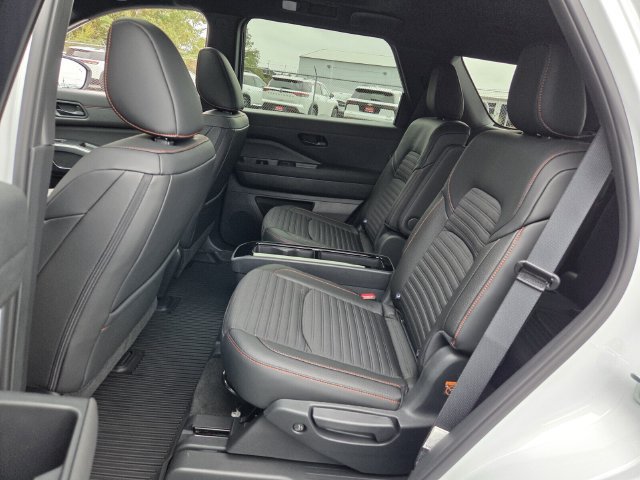 New 2026 Nissan Pathfinder Rock Creek AWD/4WD image 10