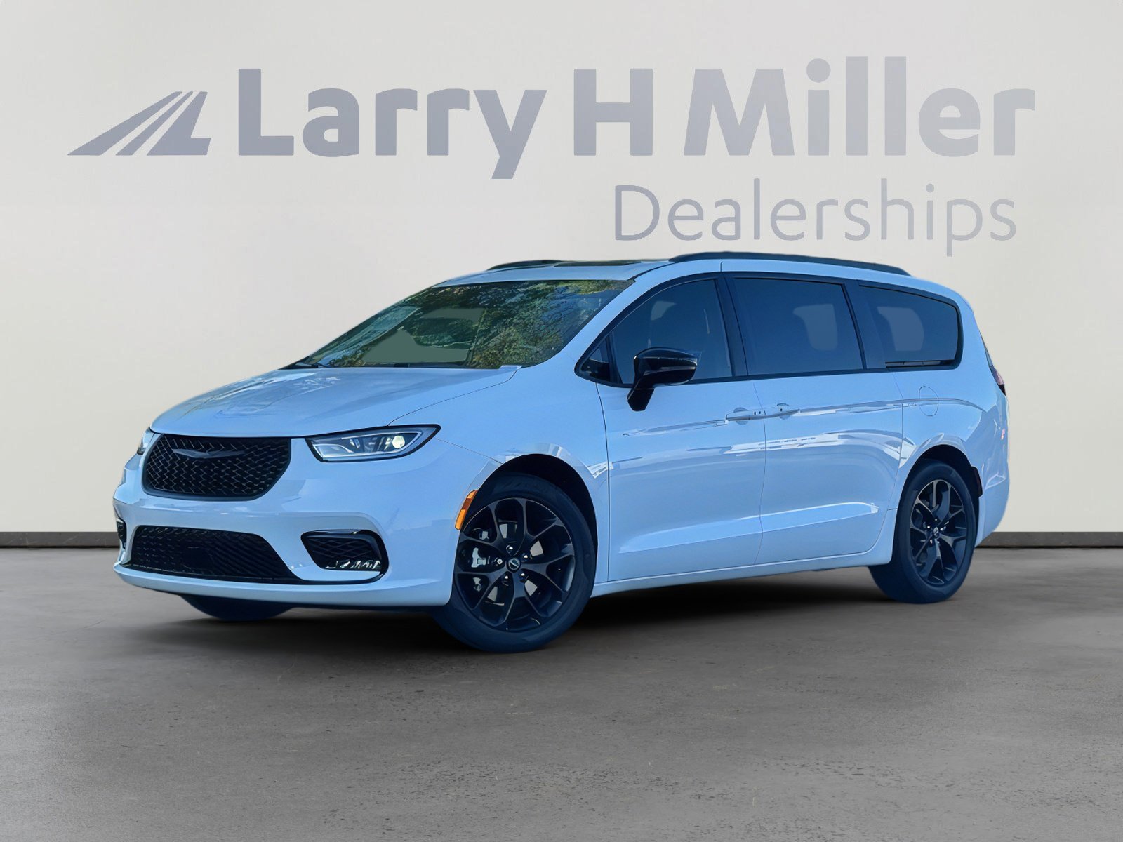 New 2026 Chrysler Pacifica Limited