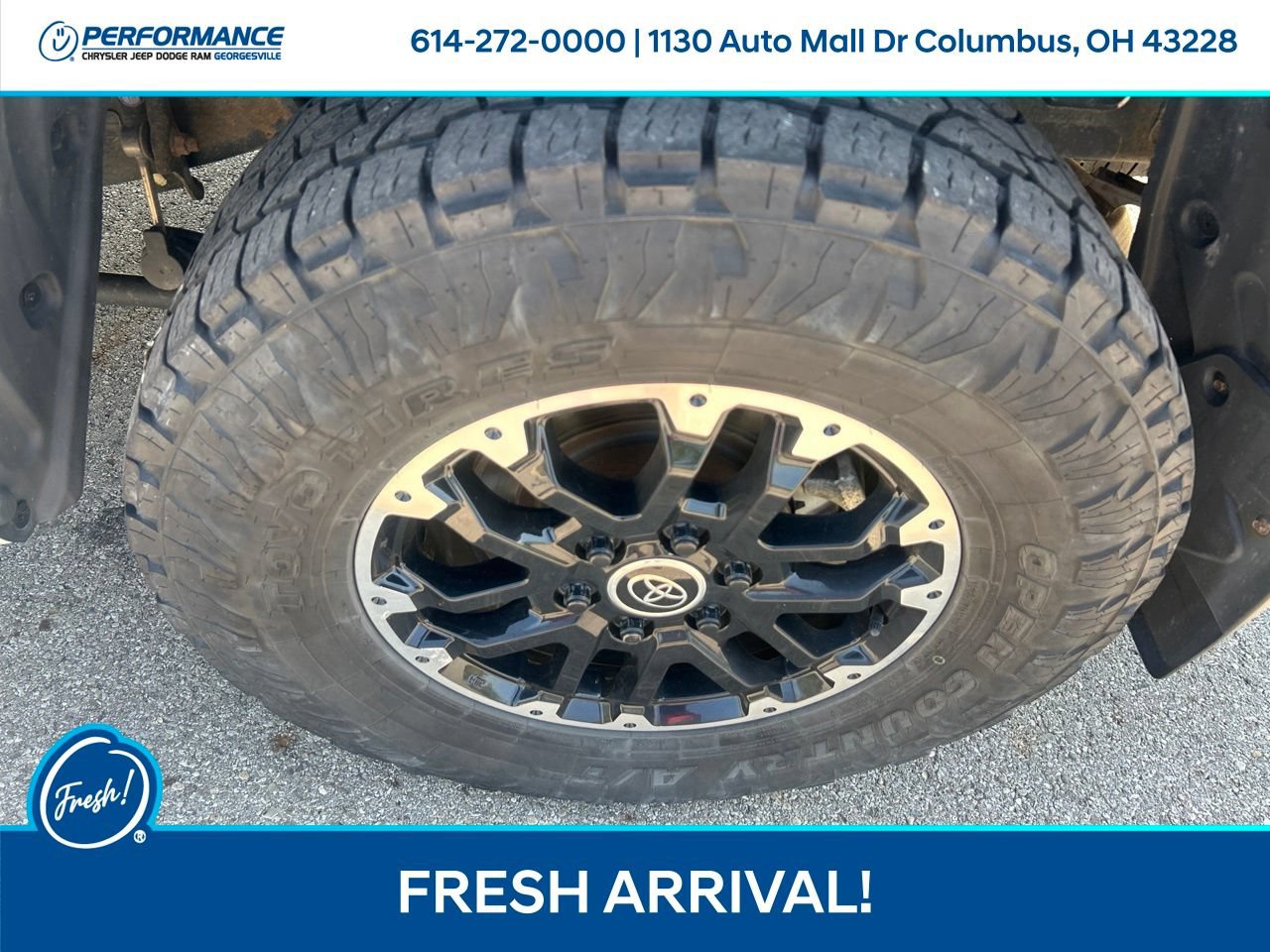 Used 2023 Toyota Tundra Limited AWD/4WD image 11
