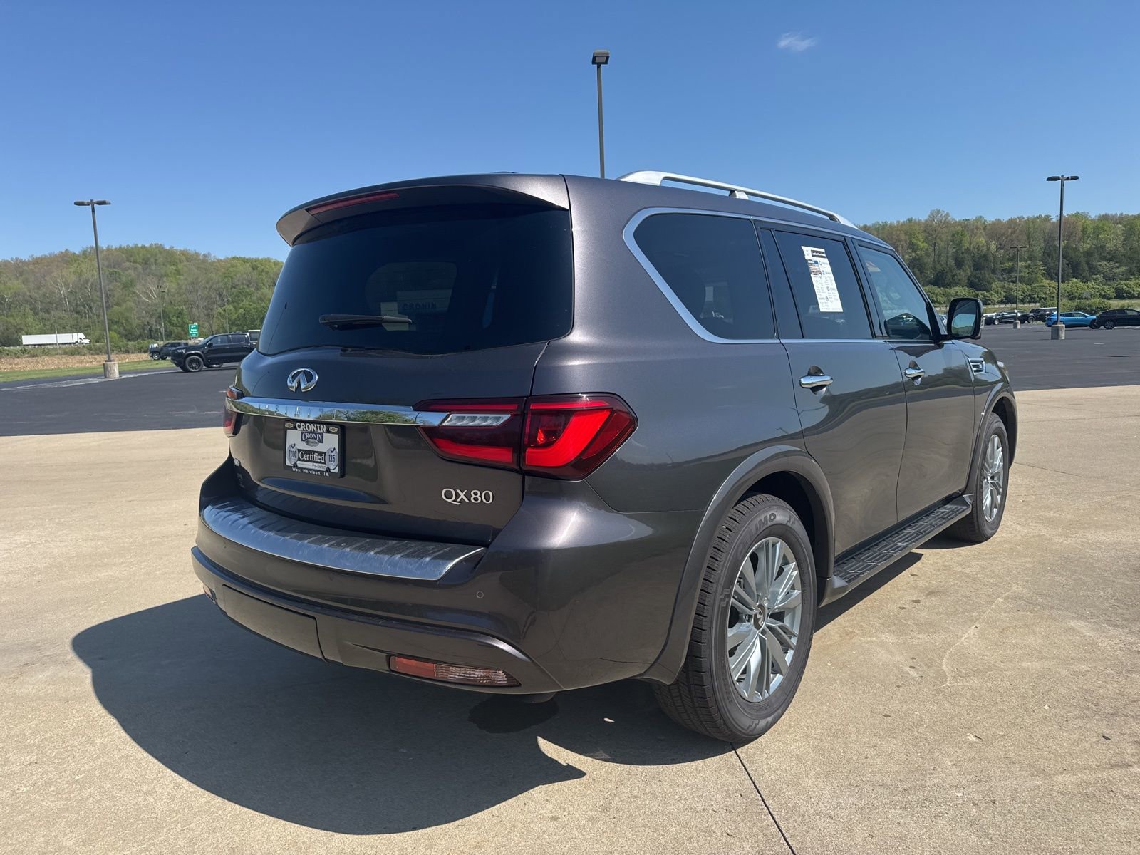 Used 2024 INFINITI QX80 Luxe AWD/4WD image 4