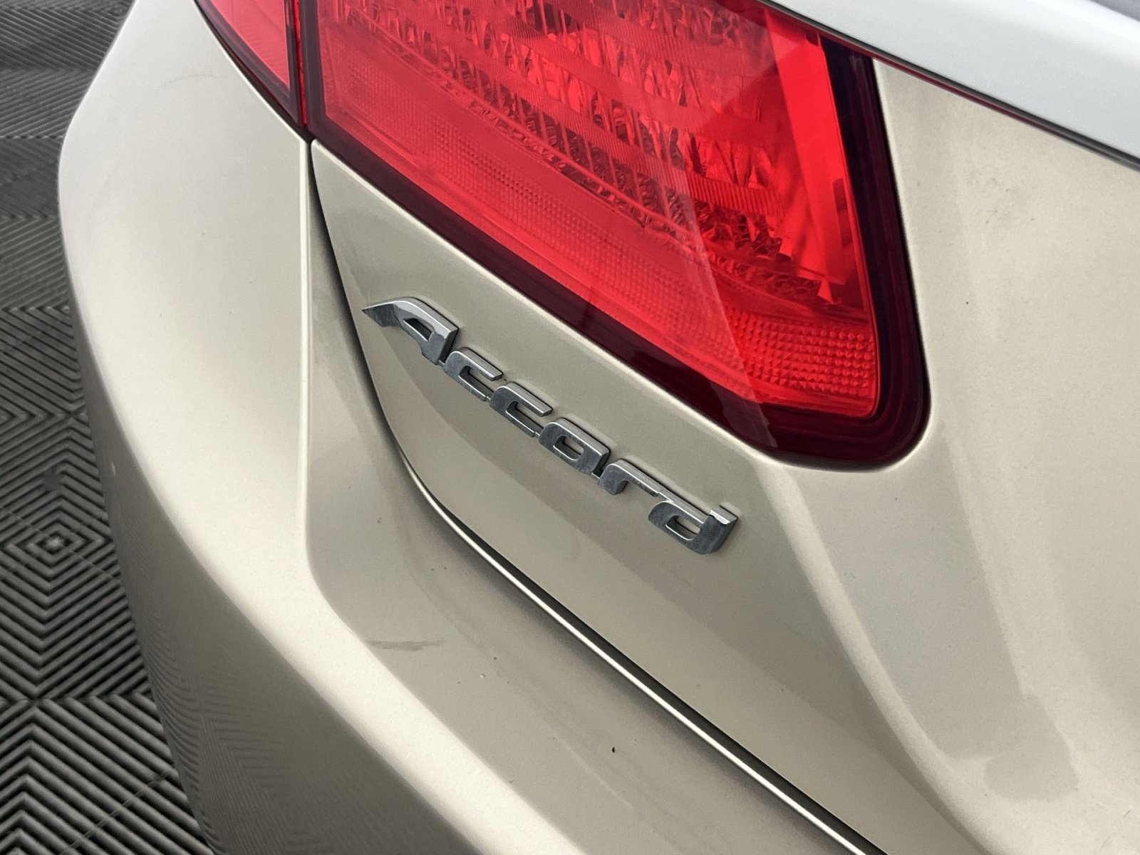 Used 2014 Honda Accord EX image 27