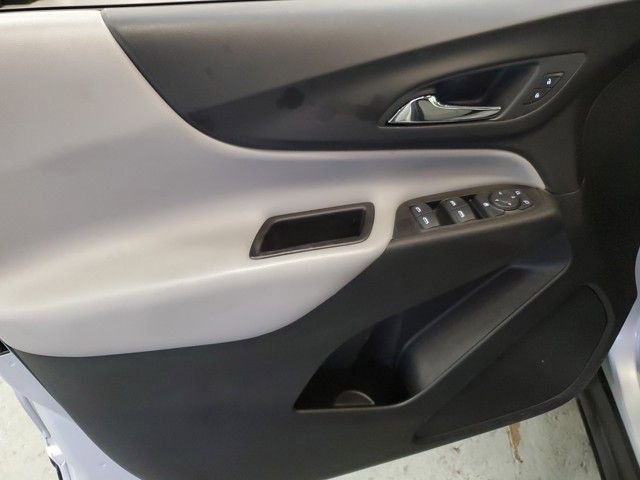 Used 2019 Chevrolet Equinox LS image 11
