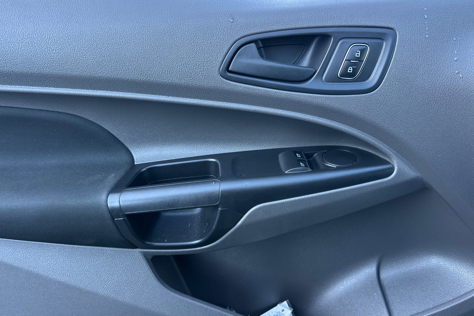 Used 2020 Ford Transit Connect XL image 10