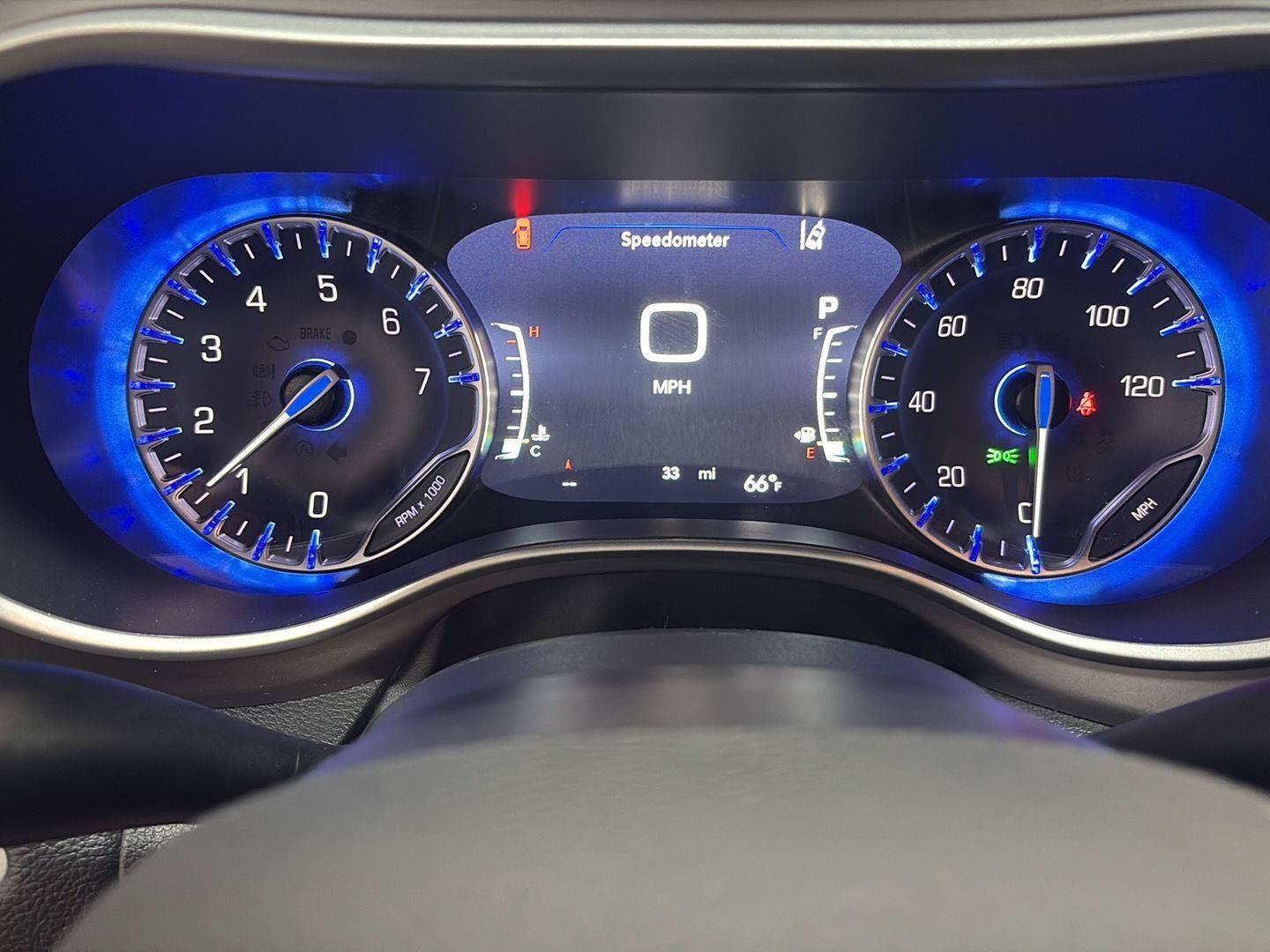 New 2027 Chrysler Pacifica Limited FWD image 11