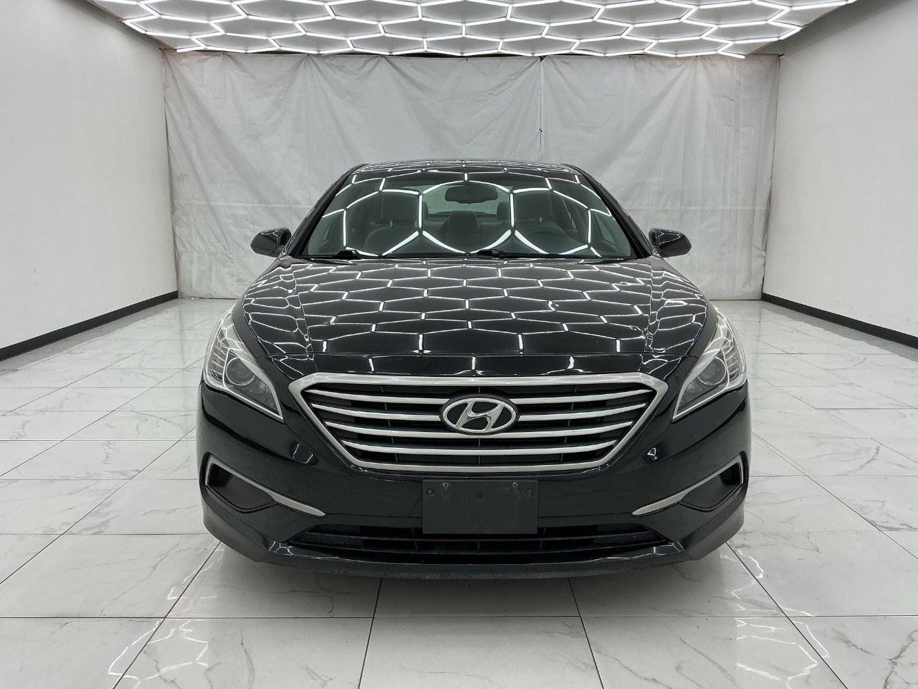 Used 2017 Hyundai Sonata SE FWD image 5