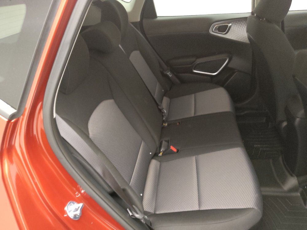 Used 2021 Kia Soul LX image 19