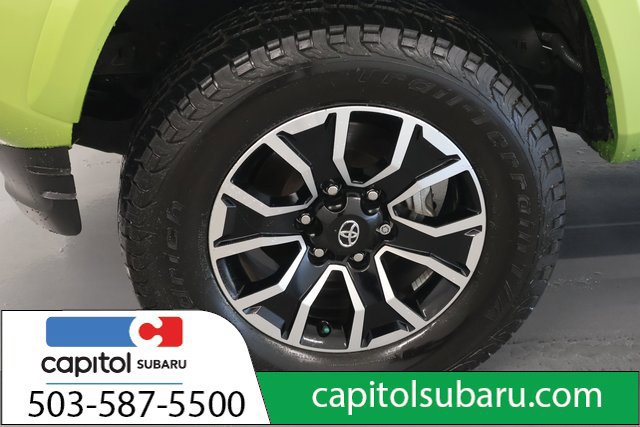 Used 2023 Toyota Tacoma TRD Sport w/ TRD Premium Sport Package AWD/4WD image 7
