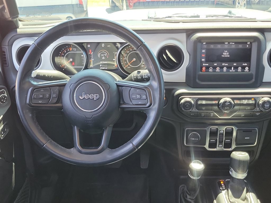 Used 2021 Jeep Wrangler Unlimited Islander image 11