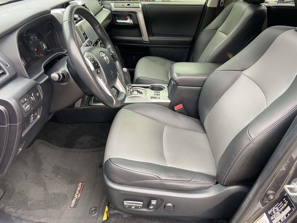 Used 2023 Toyota 4Runner SR5 Premium w/ Moonroof Package image 19