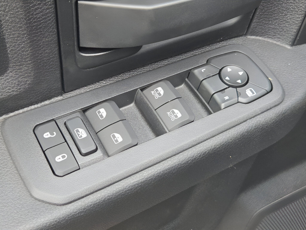 New 2026 RAM 3500 Tradesman AWD/4WD image 24
