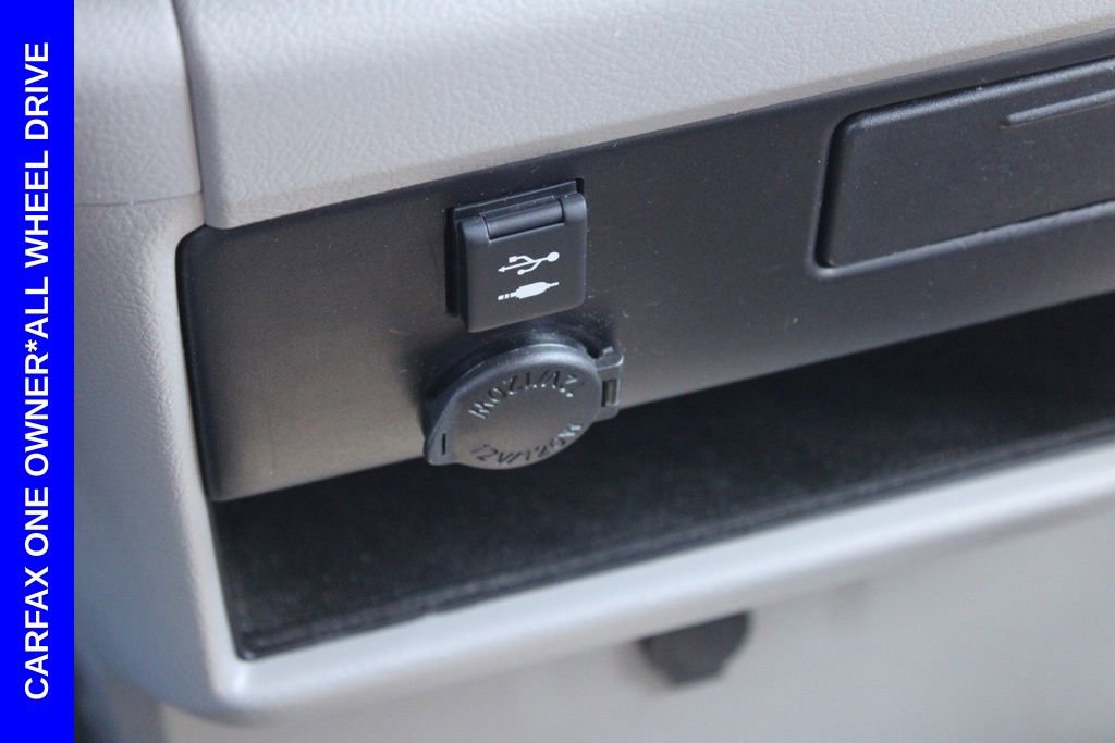 Used 2018 Toyota Sienna LE image 41