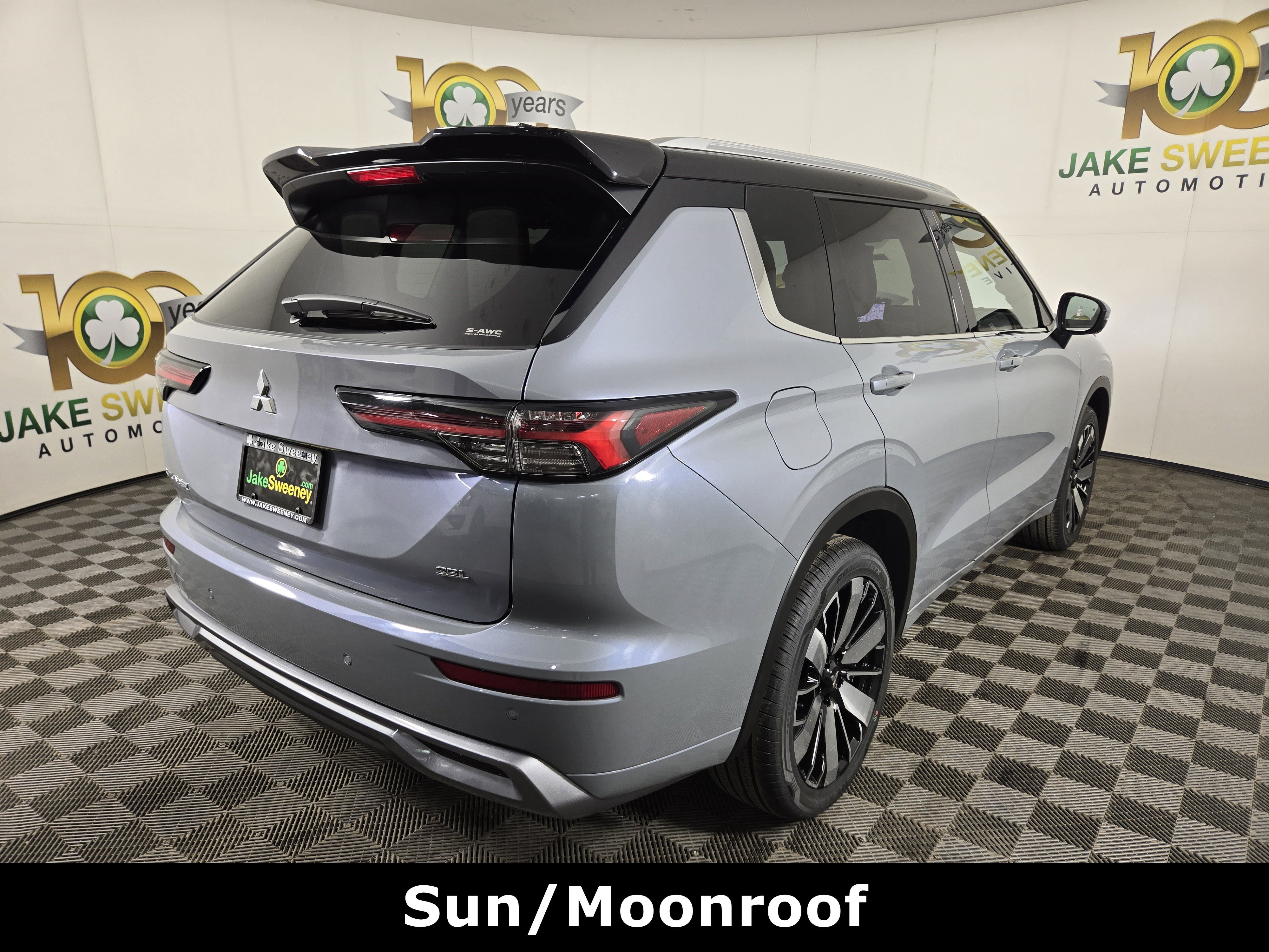 New 2026 Mitsubishi Outlander SEL image 7