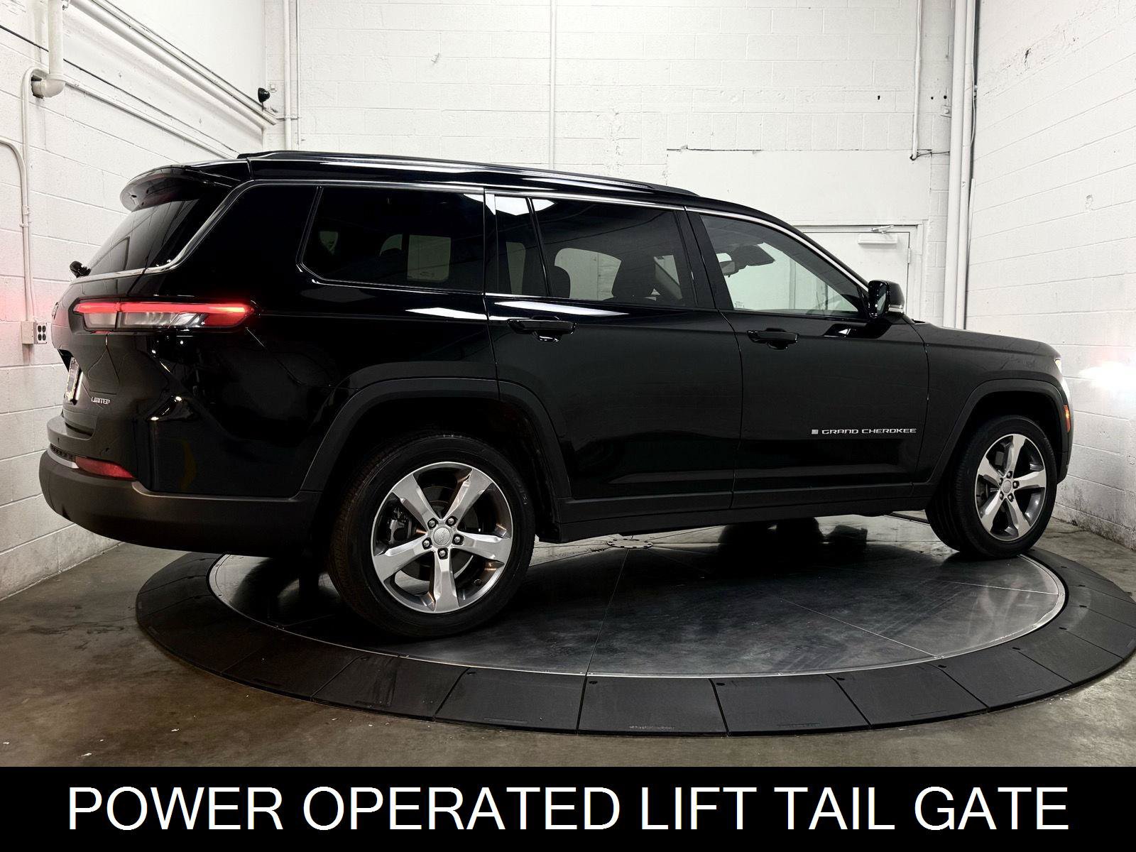 Used 2021 Jeep Grand Cherokee L Limited AWD/4WD image 8