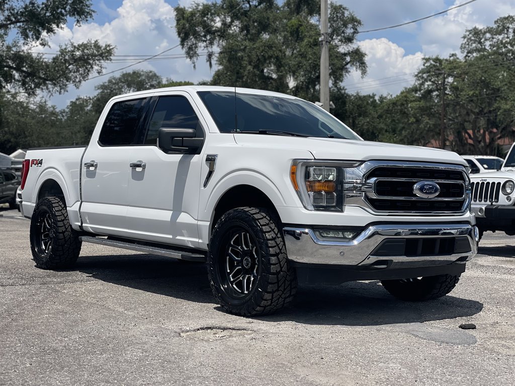 Used 2021 Ford F150 XLT w/ Equipment Group 302A High AWD/4WD image 11