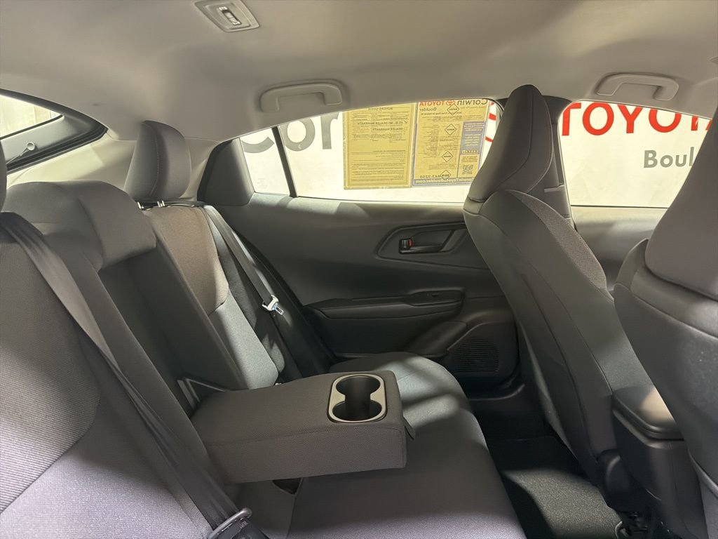 Used 2026 Toyota Prius Plug-In Hybrid image 13