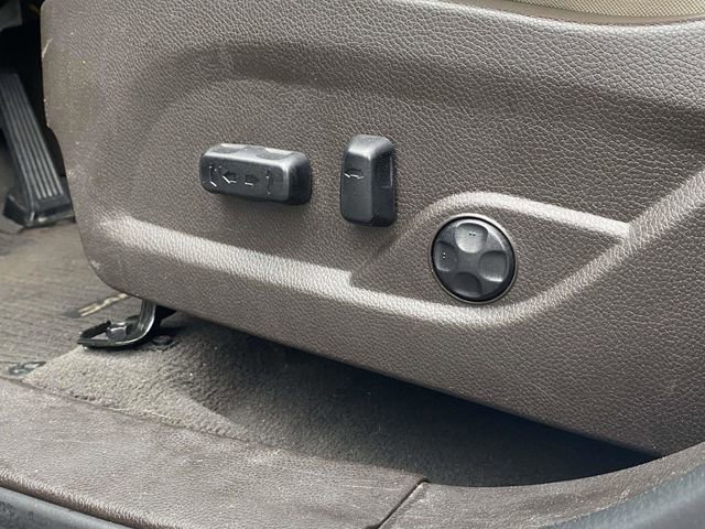 Used 2018 Hyundai Santa Fe Sport w/ 2.4L Value Package 02 image 17