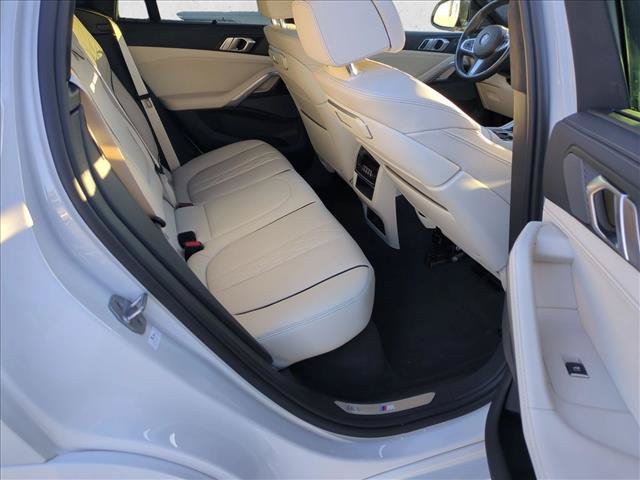 Certified 2024 BMW X6 xDrive40i w/ Premium Package AWD/4WD image 21
