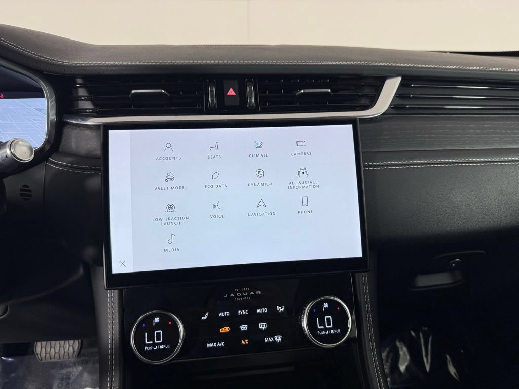 Used 2021 Jaguar F-PACE R-Dynamic S AWD/4WD image 23