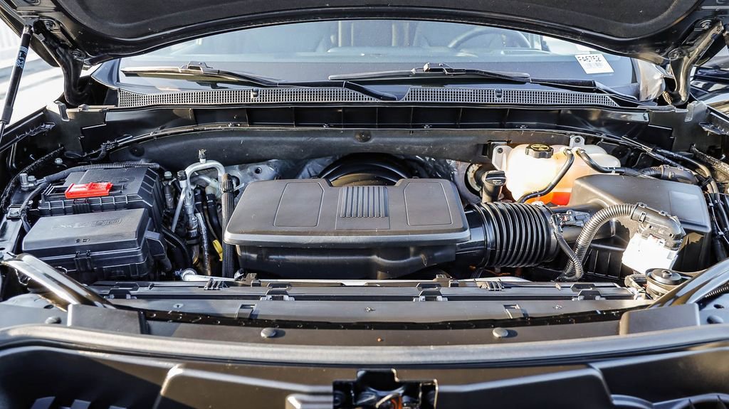 Used 2025 Chevrolet Tahoe Z71 image 32