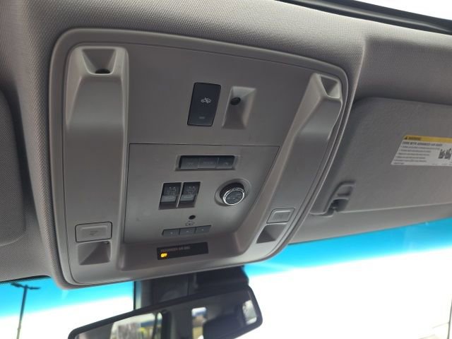 Used 2016 GMC Yukon SLT w/ Open Road Package image 42