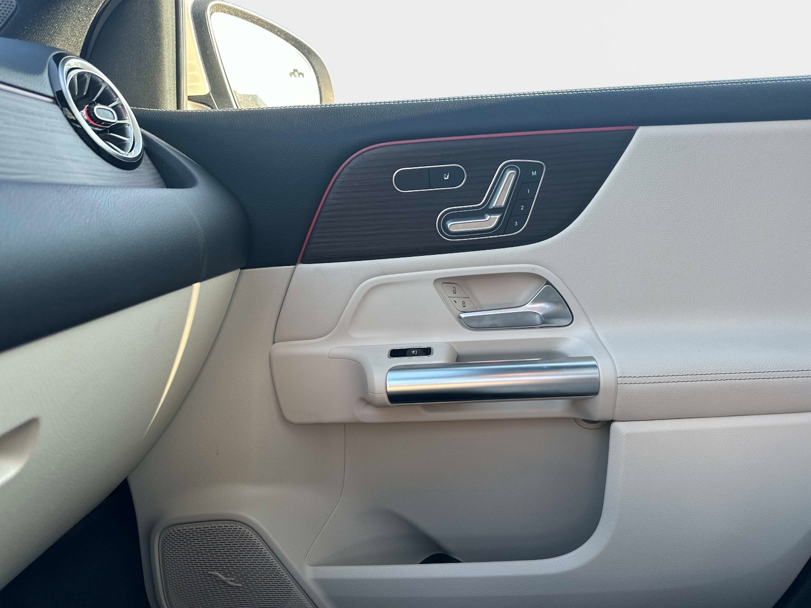 Used 2026 Mercedes-Benz GLA 250 image 20