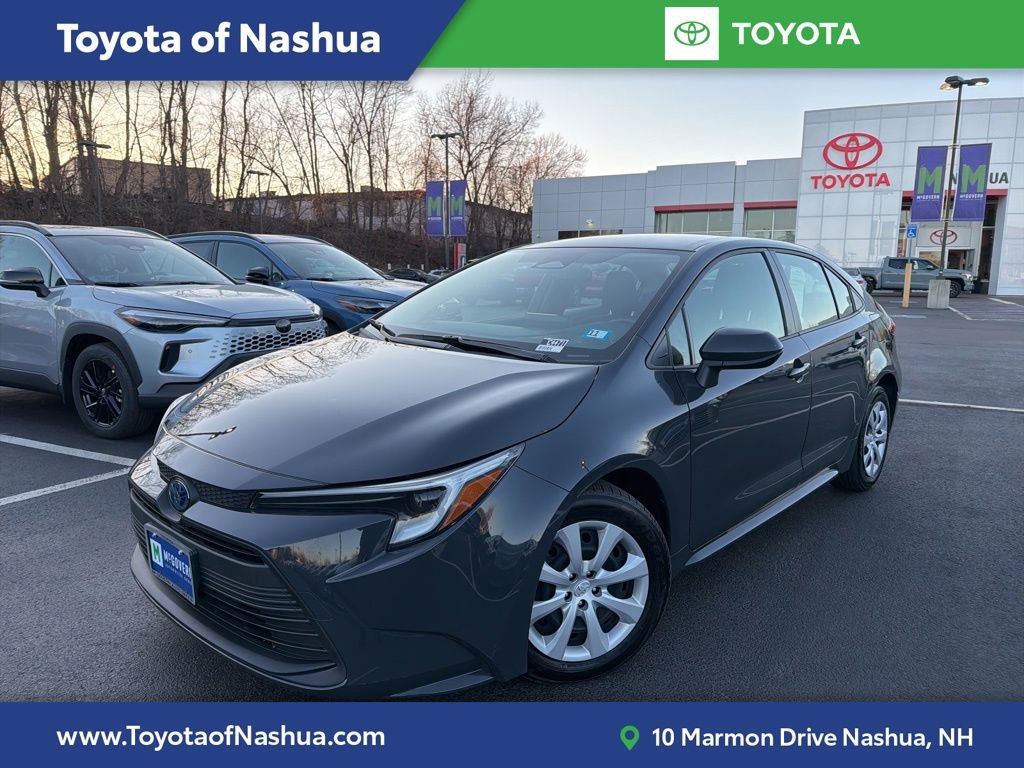 Certified 2024 Toyota Corolla LE FWD image 1