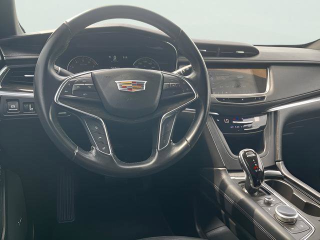 Used 2021 Cadillac XT5 Premium Luxury FWD image 17