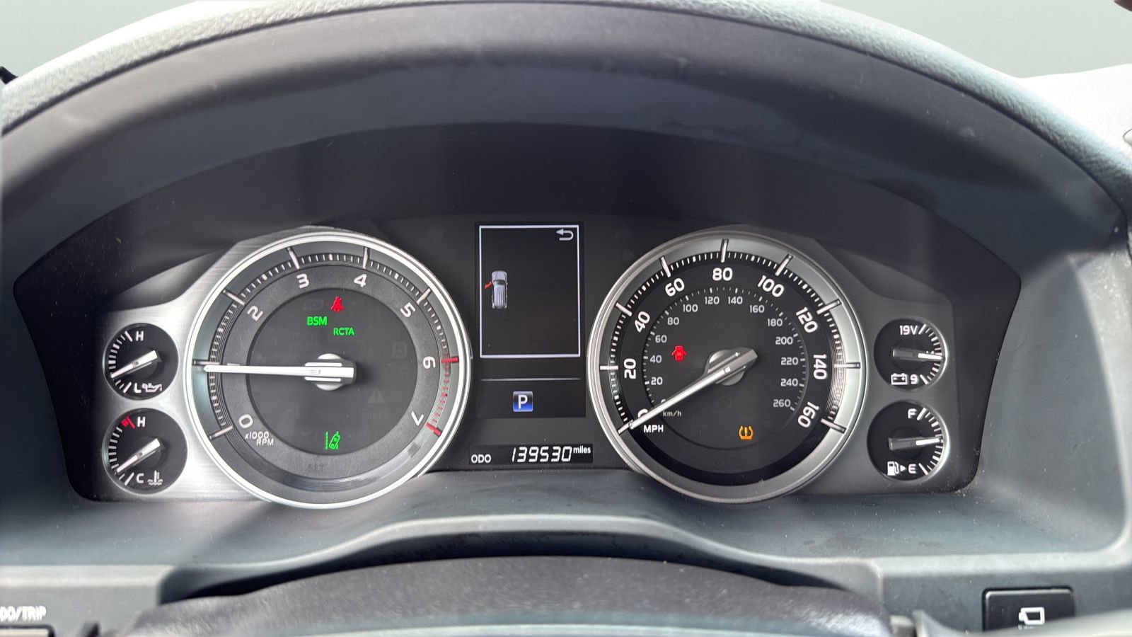 Used 2018 Toyota Land Cruiser AWD/4WD image 13