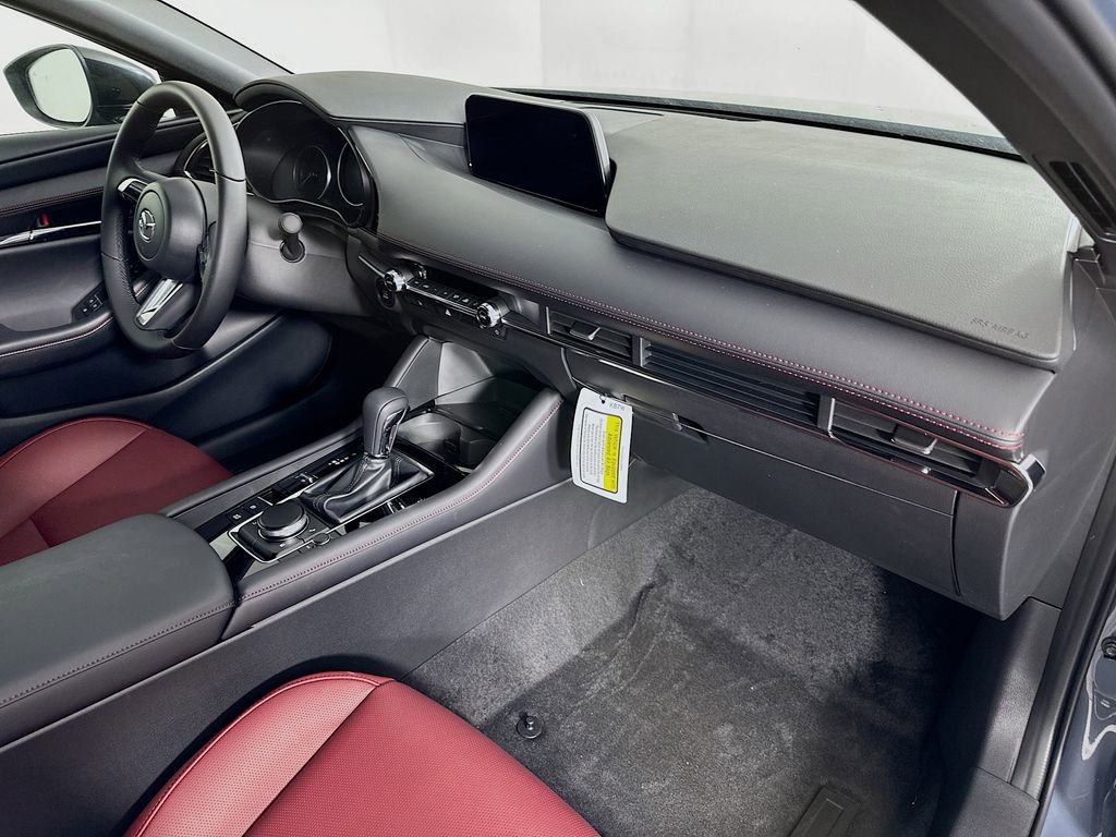 New 2026 MAZDA MAZDA3 Carbon image 36