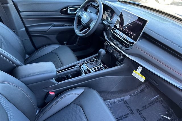 New 2026 Jeep Compass Trailhawk AWD/4WD image 17
