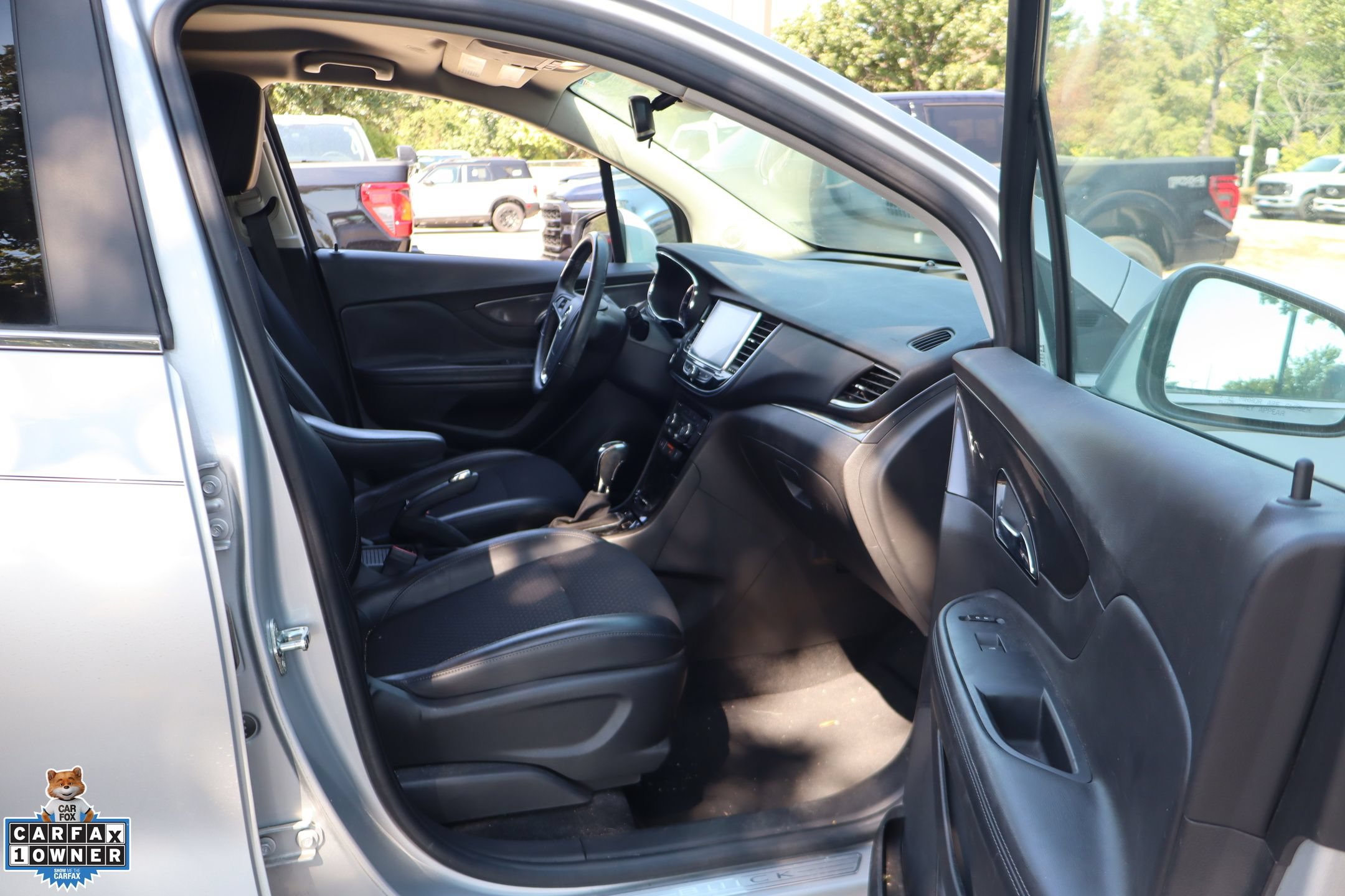 Used 2018 Buick Encore Preferred FWD image 27