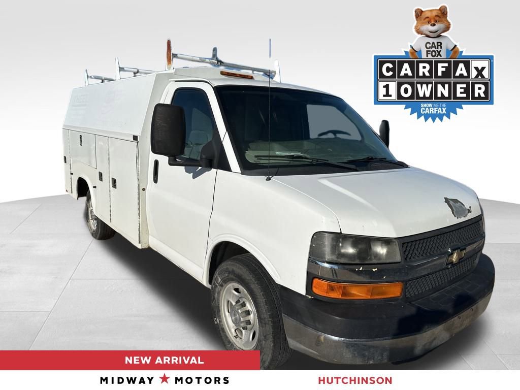 Used 2011 Chevrolet Express 3500 image 1