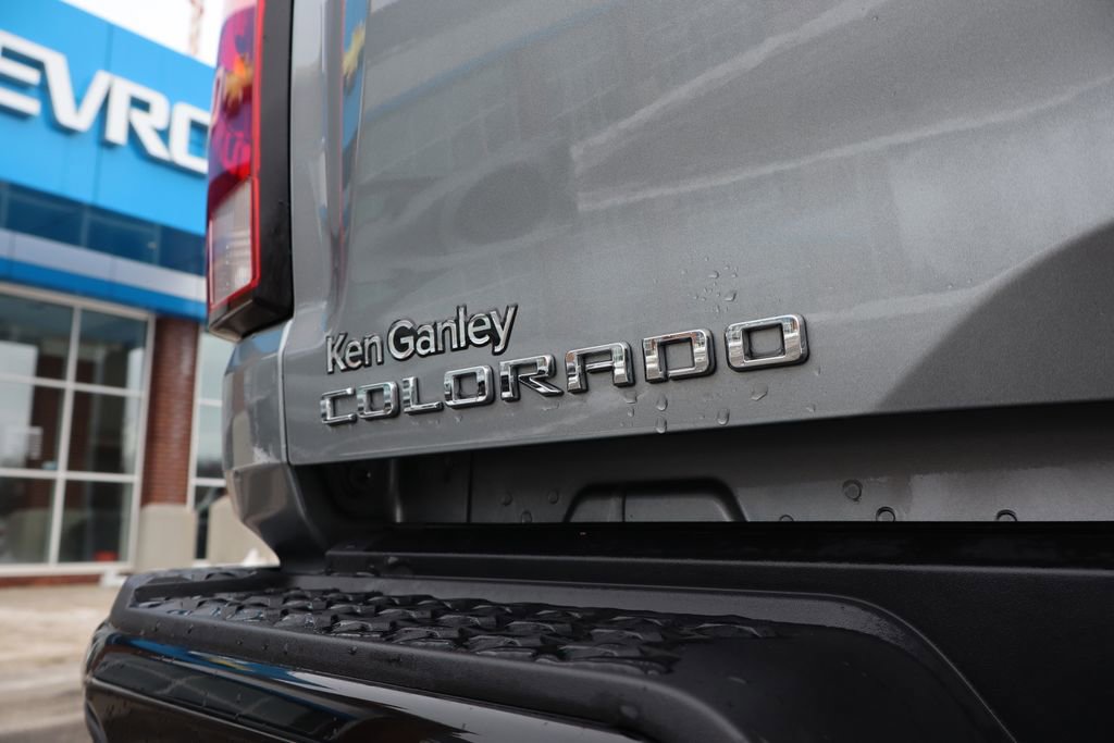 Used 2024 Chevrolet Colorado Trail Boss w/ Technology Package image 31