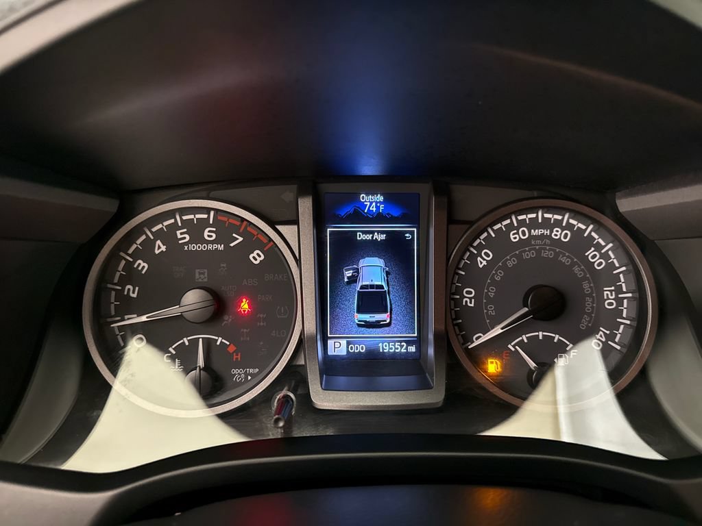 Used 2023 Toyota Tacoma TRD Off-Road AWD/4WD image 16