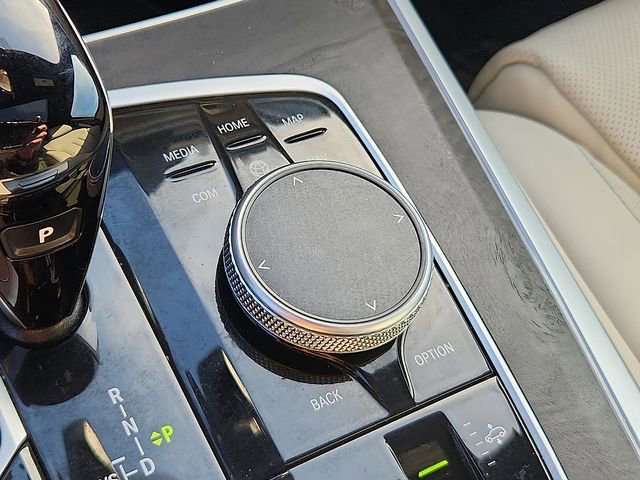 Used 2022 BMW X5 xDrive45e w/ Luxury Seating Package image 26