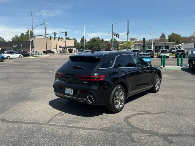 Used 2025 Genesis GV70 2.5T AWD/4WD image 3