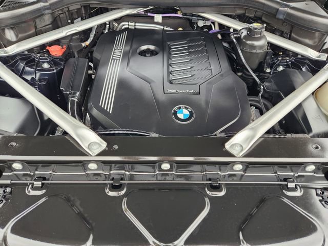 Used 2023 BMW X5 xDrive40i w/ M Sport Package AWD/4WD image 31