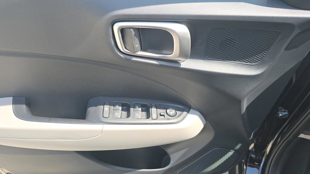 New 2026 Hyundai Venue SEL FWD image 16