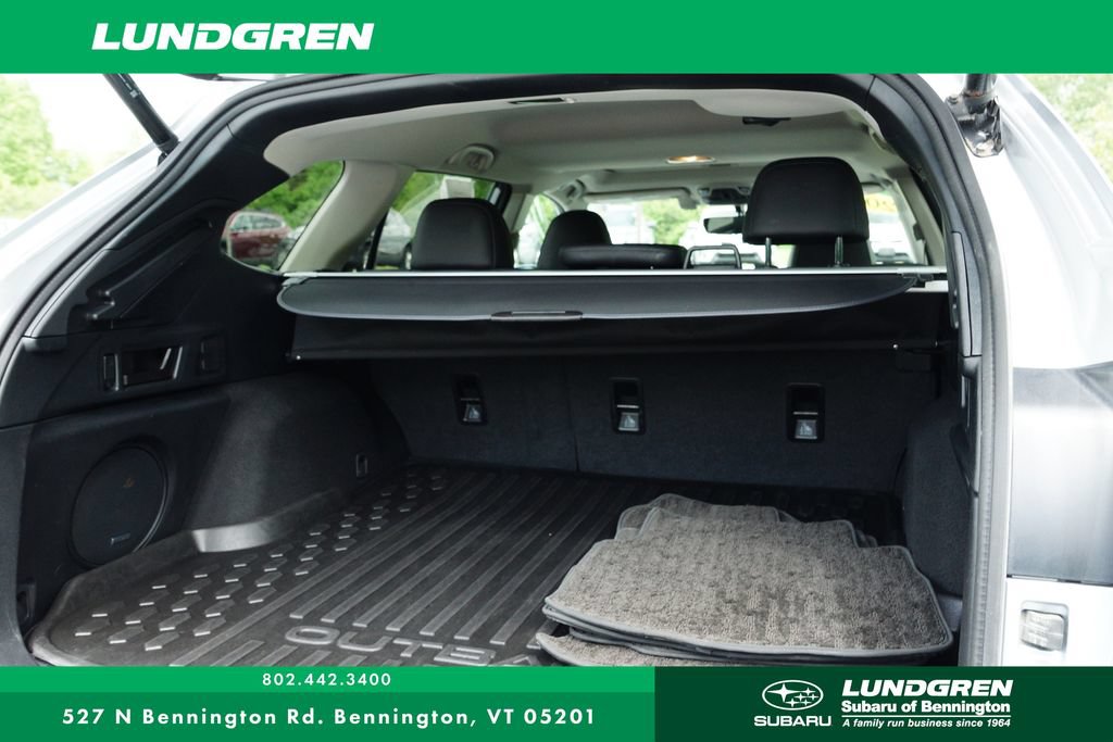 Used 2022 Subaru Outback Limited AWD/4WD image 25