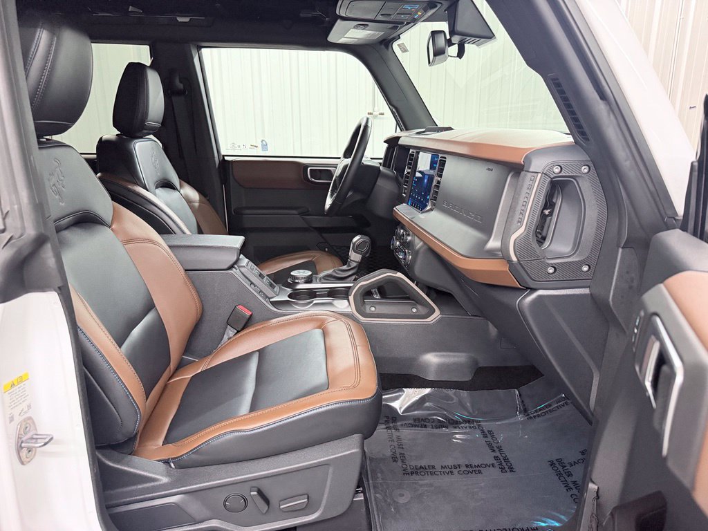Used 2024 Ford Bronco Outer Banks AWD/4WD image 38