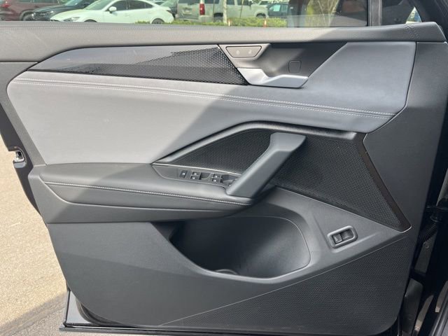 New 2026 Volkswagen Tiguan SE R-Line FWD image 6