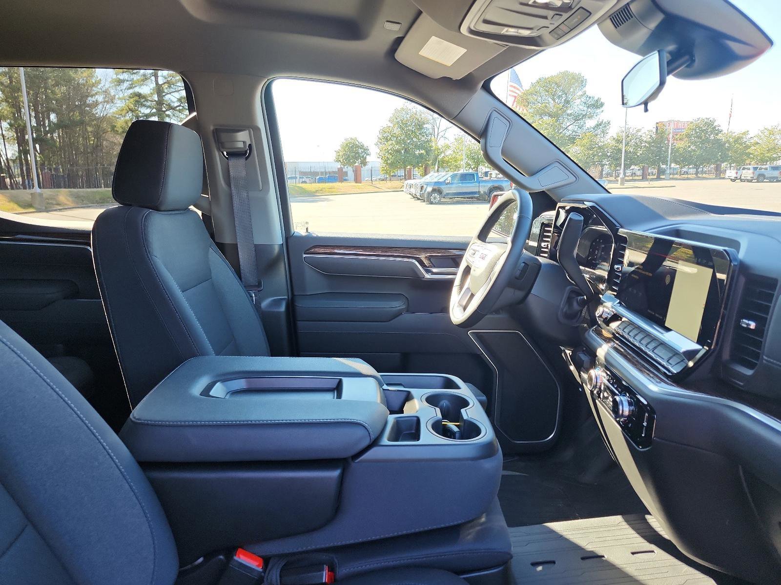 New 2026 GMC Sierra 1500 Elevation image 8