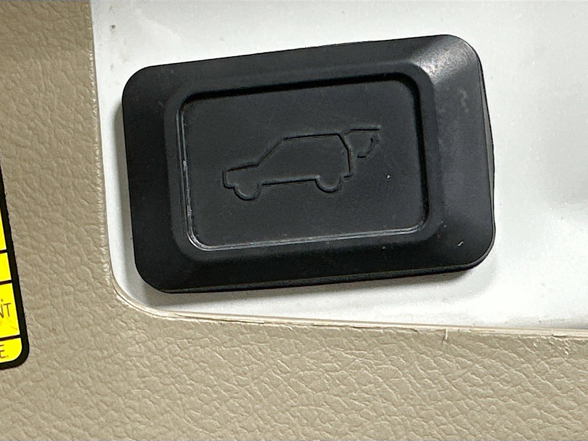 Used 2013 Toyota Highlander Limited AWD/4WD image 30