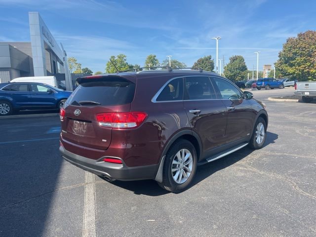 Used 2016 Kia Sorento LX image 4
