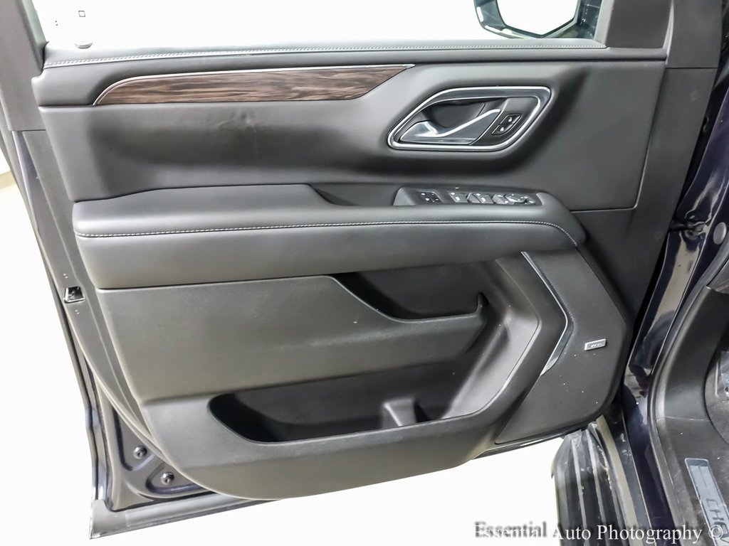 Used 2022 Chevrolet Tahoe LT w/ LT Signature Package image 23