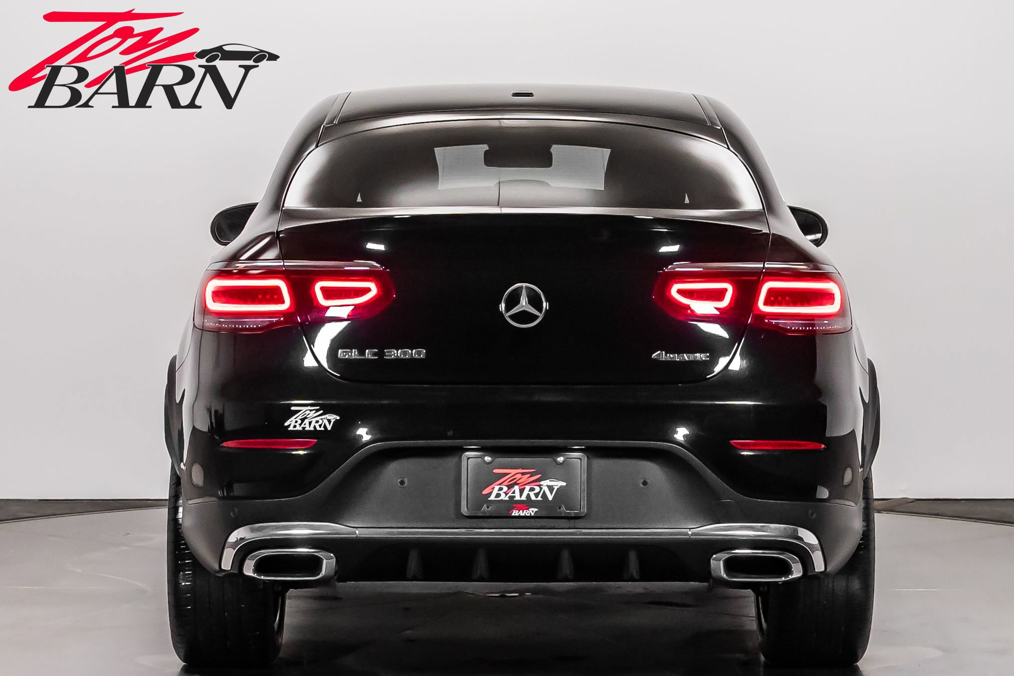 Used 2022 Mercedes-Benz GLC 300 4MATIC Coupe w/ AMG Line image 4