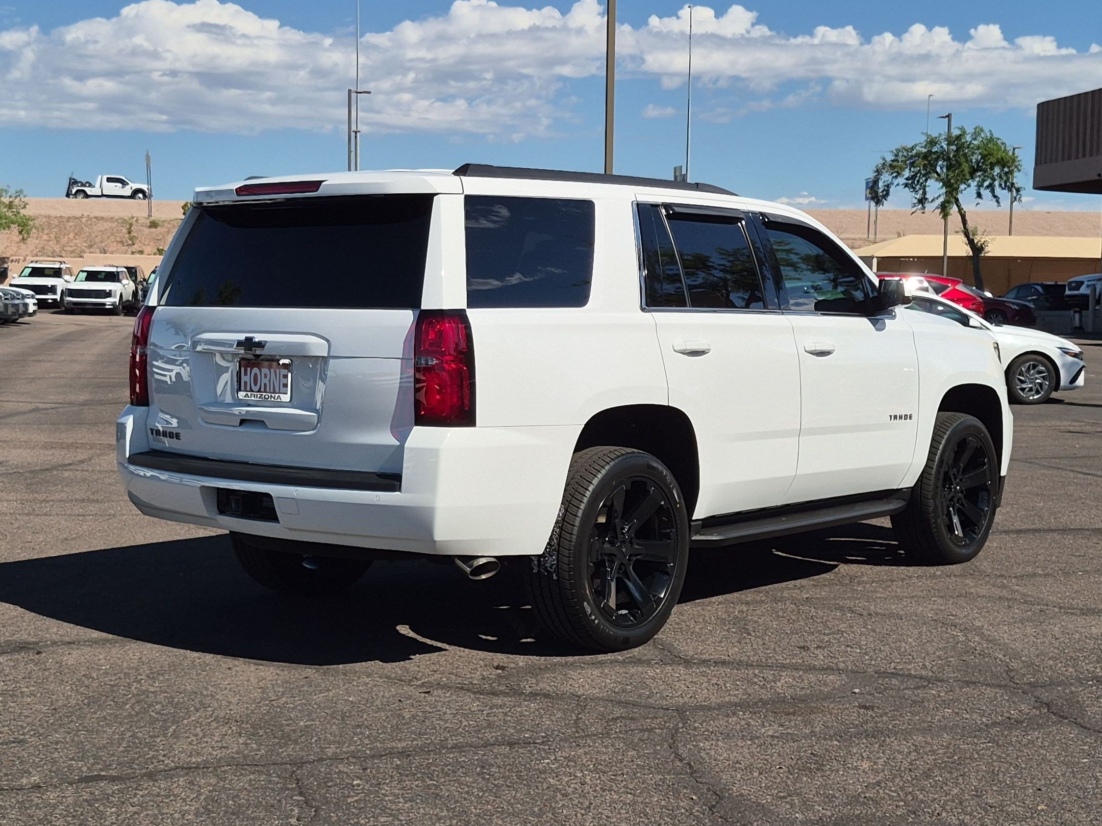 Used 2020 Chevrolet Tahoe LS w/ Enhanced Driver Alert Package AWD/4WD image 5