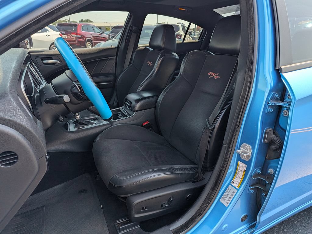 Used 2016 Dodge Charger R/T RWD image 12